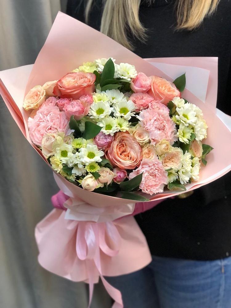 Букет цветов из: Гвоздики, Розы и Хризантемы в Питкяранте