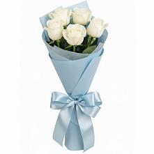 Букет 5 Белых роз Проуд в Питкяранте