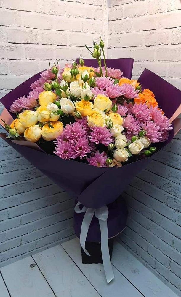 Букет цветов из: Хризантемы и Розы в Питкяранте