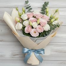 Букет цветов из:  Лизиантусы в Питкяранте