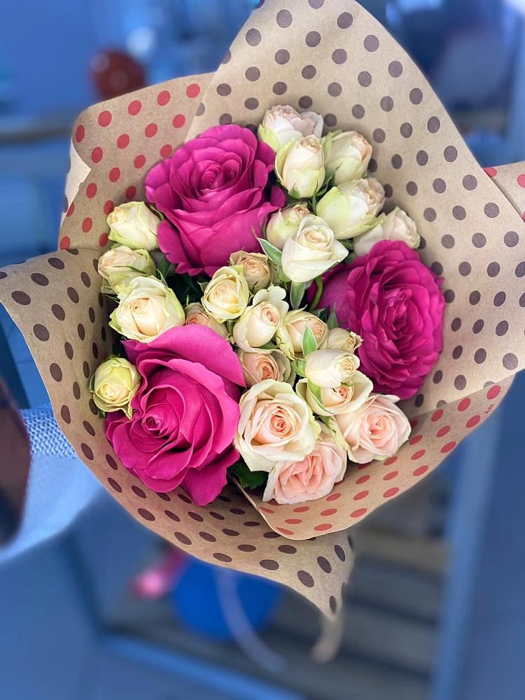 Букет цветов из: Розы в Питкяранте