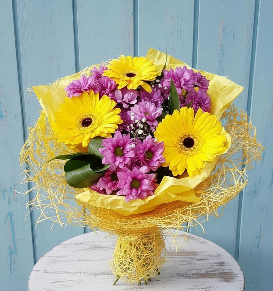 Букет цветов из: Хризантемы и Герберы в Питкяранте