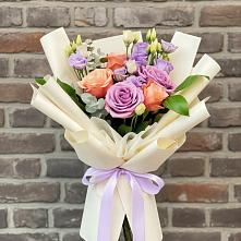 Букет цветов из:  Лизиантусы и Розы #REPLACE_PRED# Питкяранте