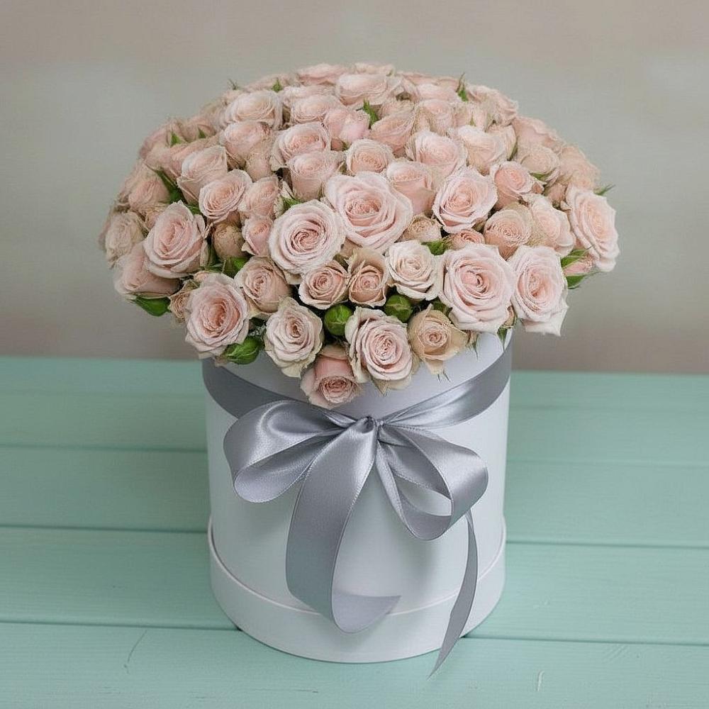 Цветочная композиция из Розы в шляпной коробке в Питкяранте